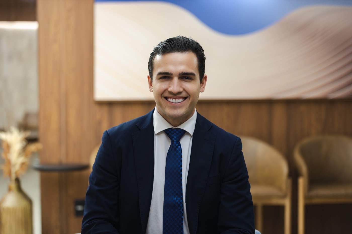 Dr. Kaleu Nery no consultório — Orion Ortopedia Especializada, Brasília